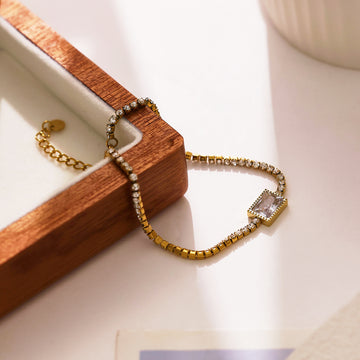 Minimal Glow Bracelet