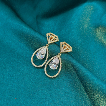 Luxury Diamond Shape Earrings (18K PVD Gold Plated)