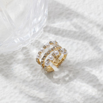 Luxe Pearl Ring