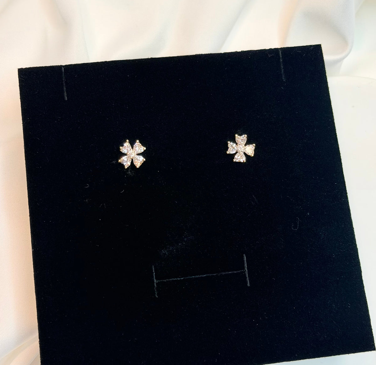 Gilded Glow | Studs