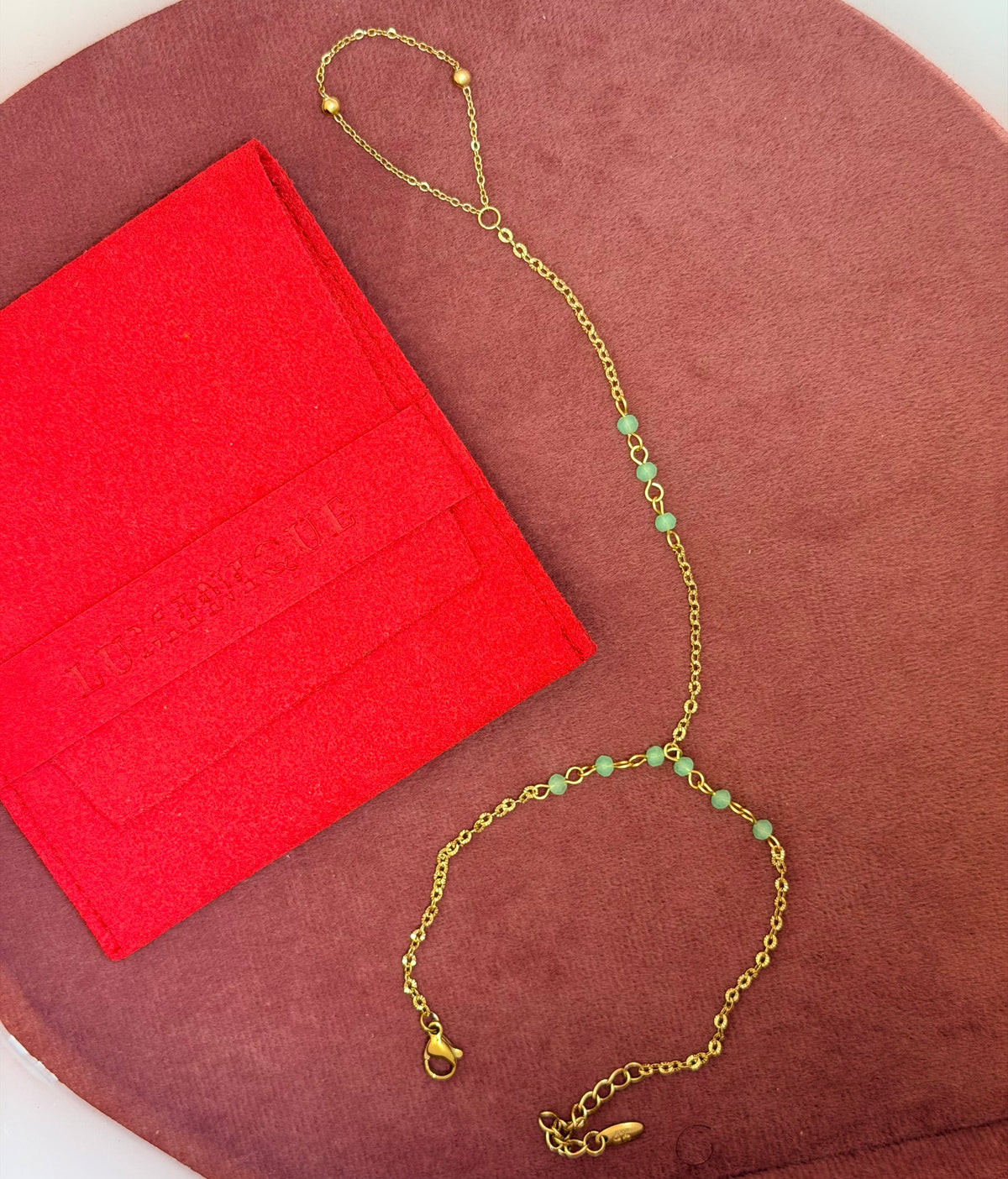 Delicate Glow | HandChain