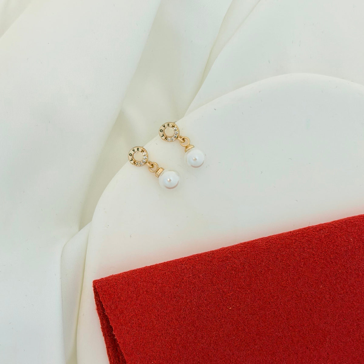 Pearl Whisper | Earrings