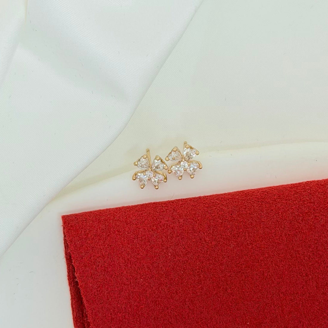 Gilded Glow | Studs