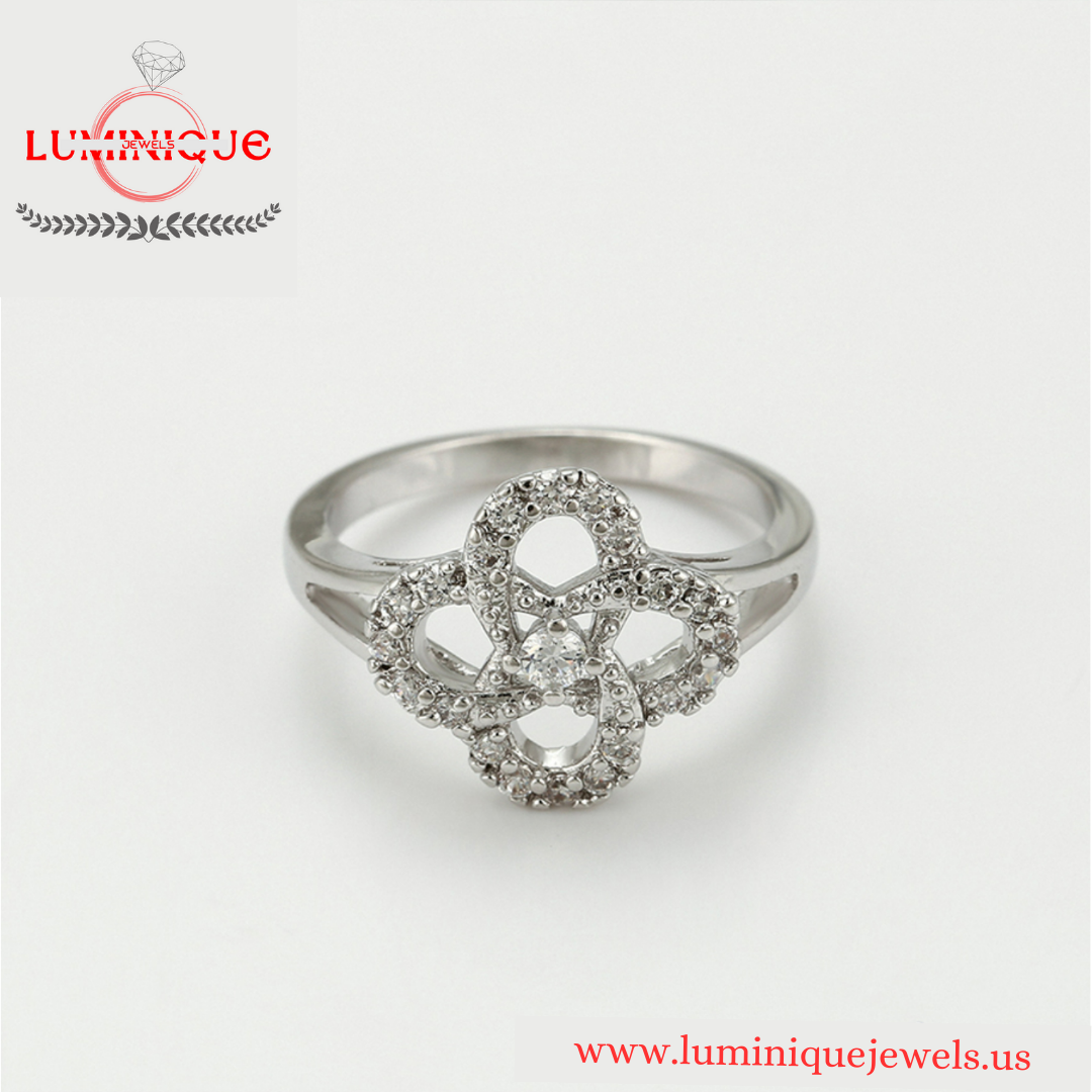 Flower Ring (Platinum Plated)