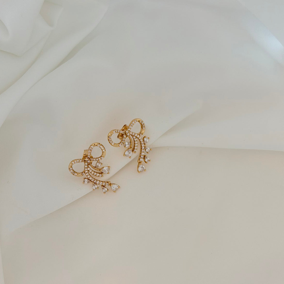 Clear Bow | Earrings