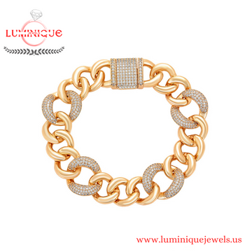 Luxury Fashion Bracelet (18K PVD Gold Plated)