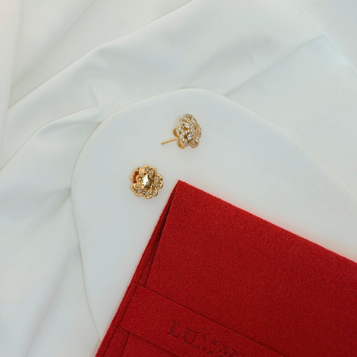 Bloom royale | Studs