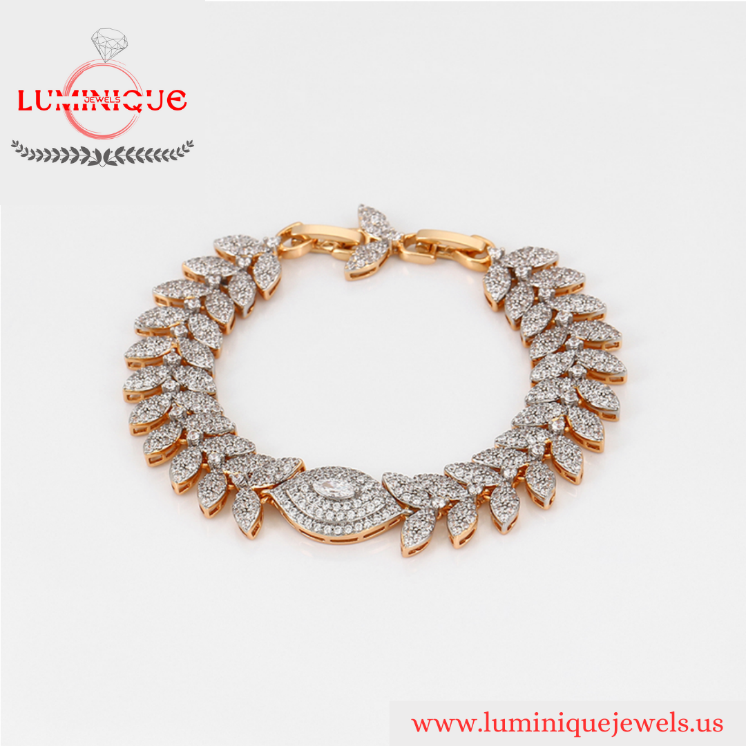 Luxury Wedding Bracelet (18K PVD Gold Plated)
