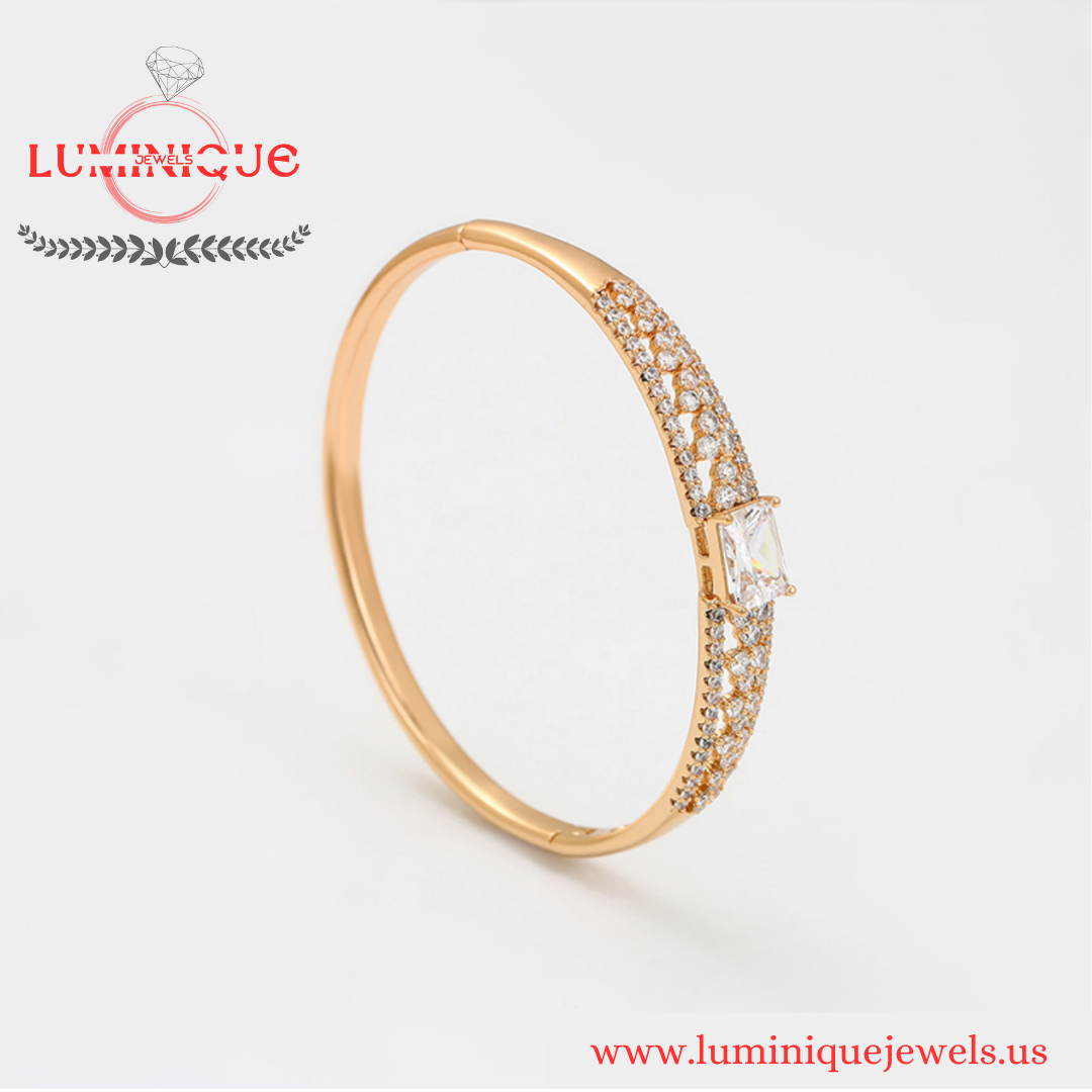 Luxury Openable Bangle (18K PVD Gold Plated)