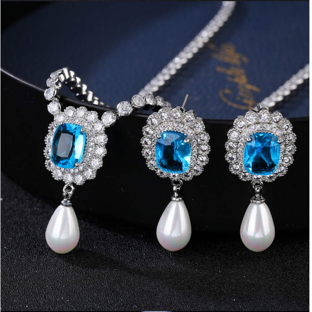 Luxury Aquamarine Set (Platinum Plated)