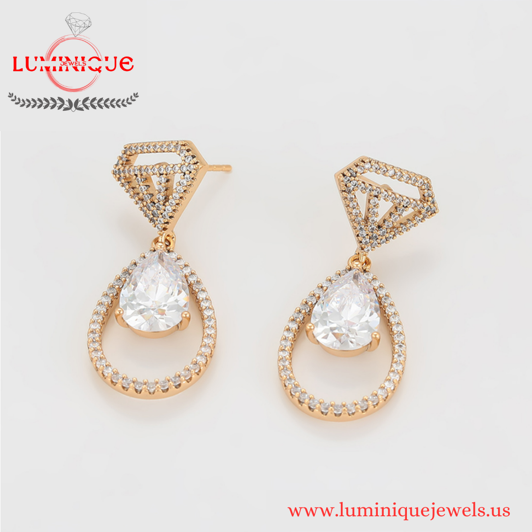 Luxury Diamond Shape Earrings (18K PVD Gold Plated)