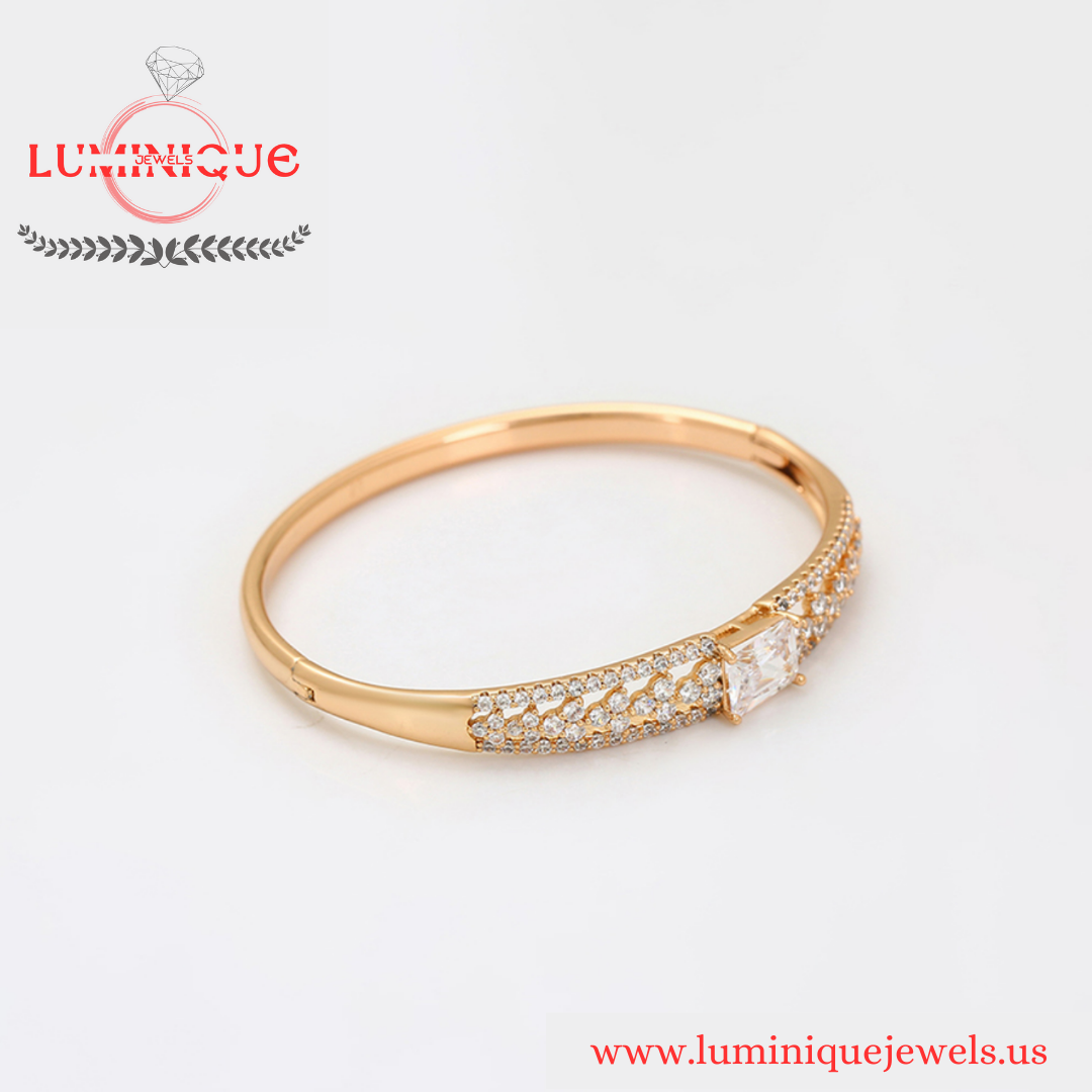 Luxury Openable Bangle (18K PVD Gold Plated)