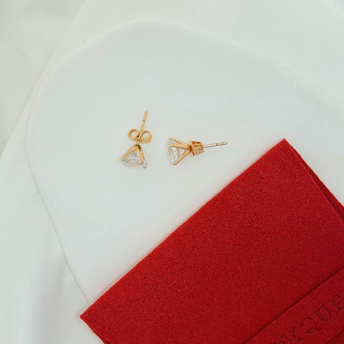Crystal veil | Studs