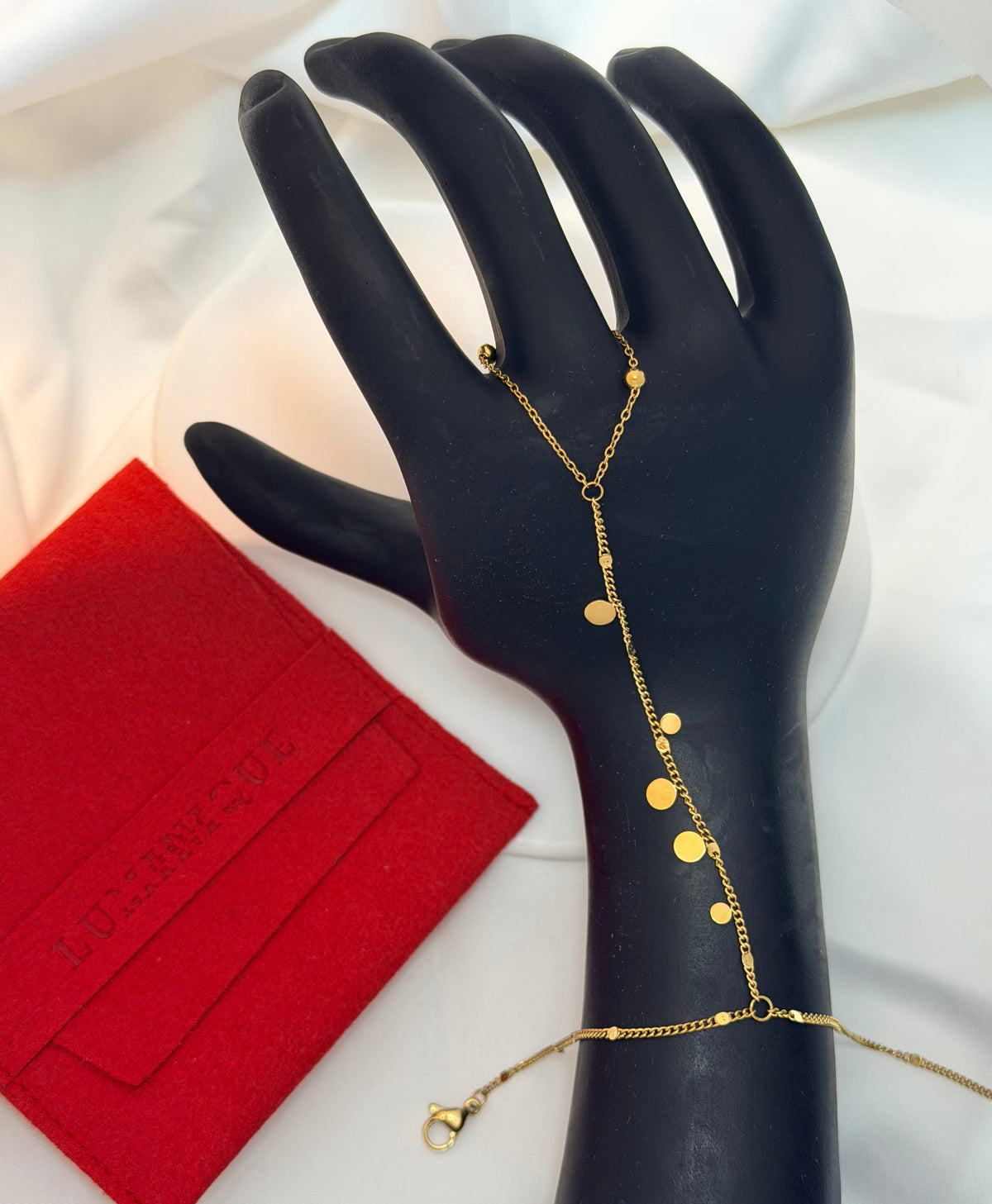 Dainty Cascade | HandChain
