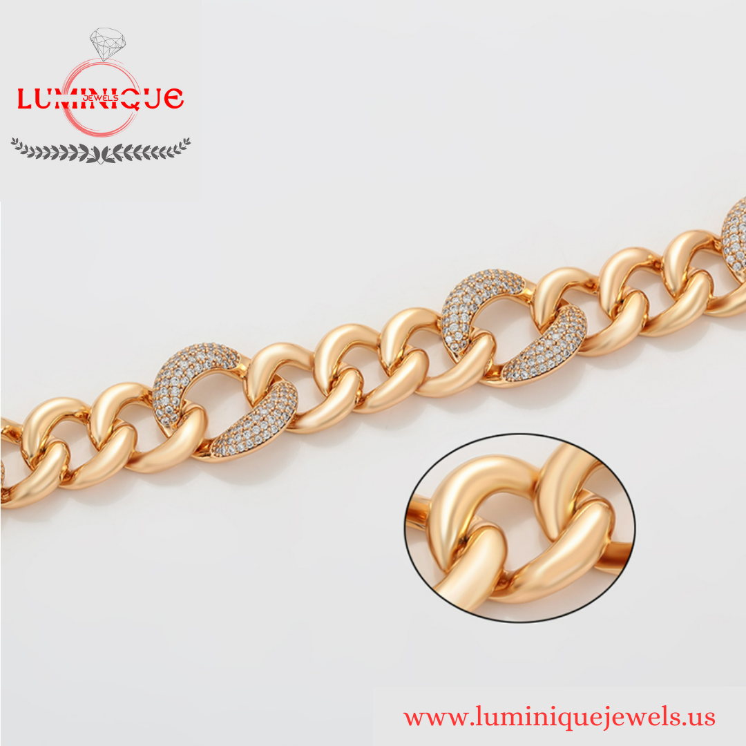 Luxury Fashion Bracelet (18K PVD Gold Plated)