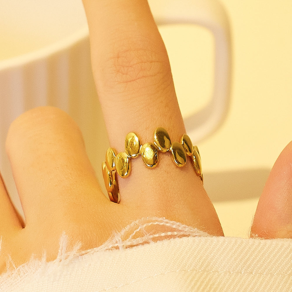 Noir Ring