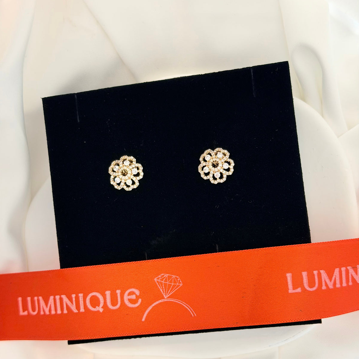 Bloom royale | Studs