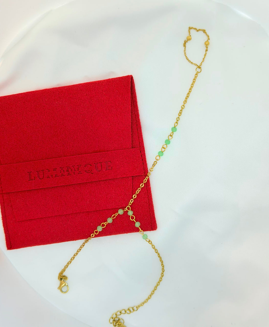 Delicate Glow | HandChain