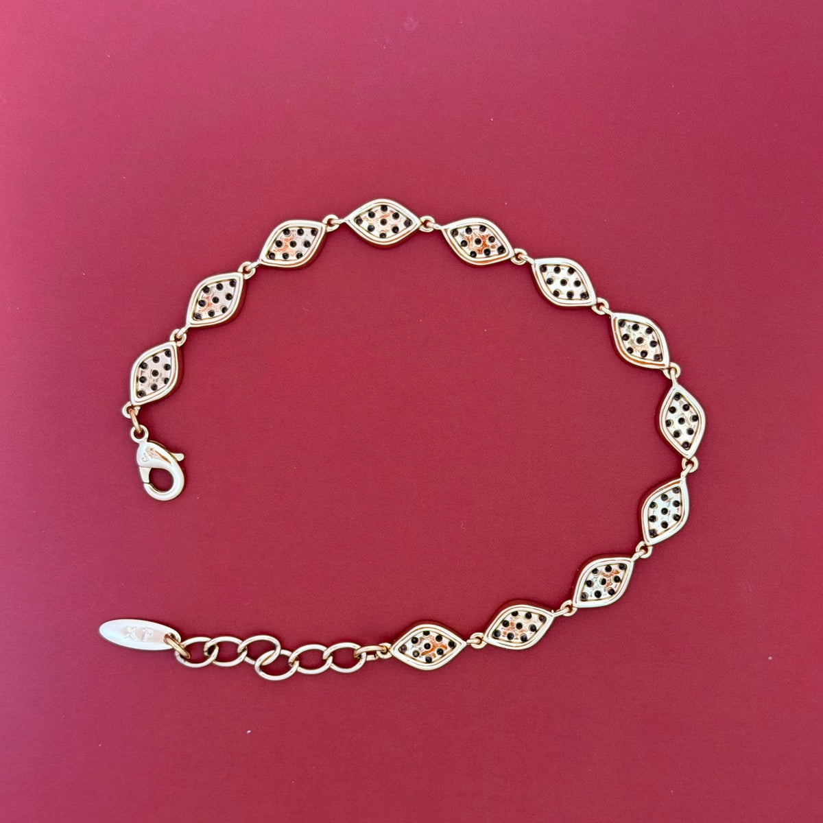 Silk Charm | Bracelet