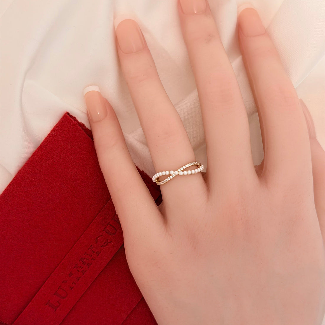 Mini Pearls | Ring