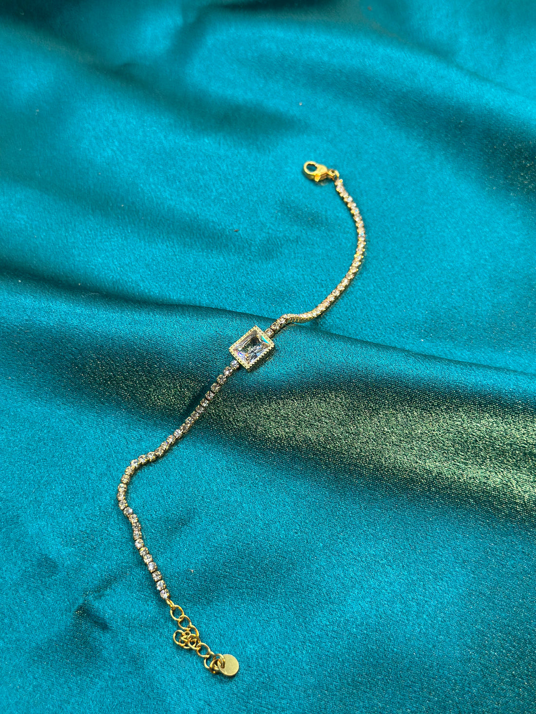 Minimal Glow Bracelet