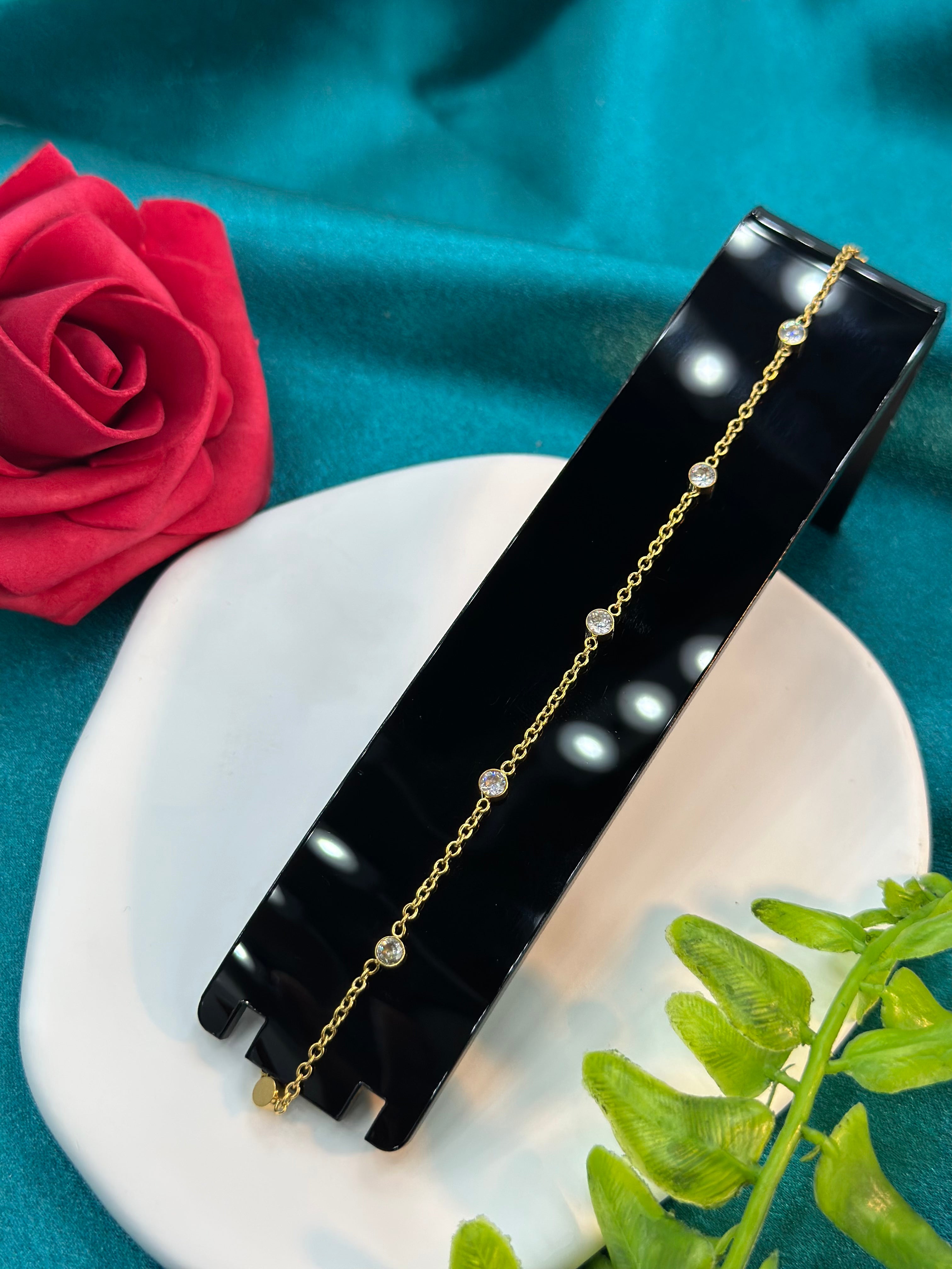 Soft Shine Bracelet