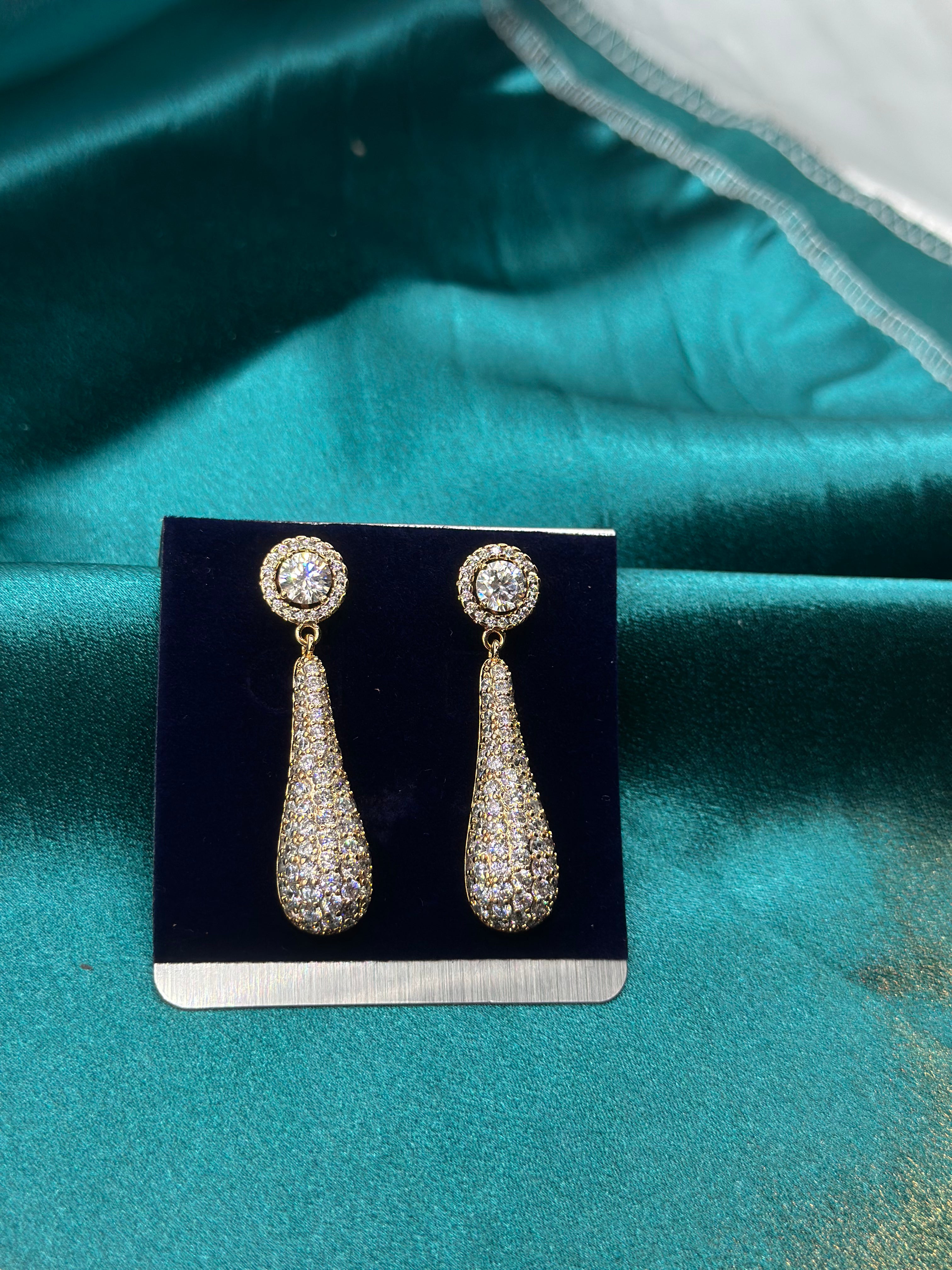 Zircon earrings