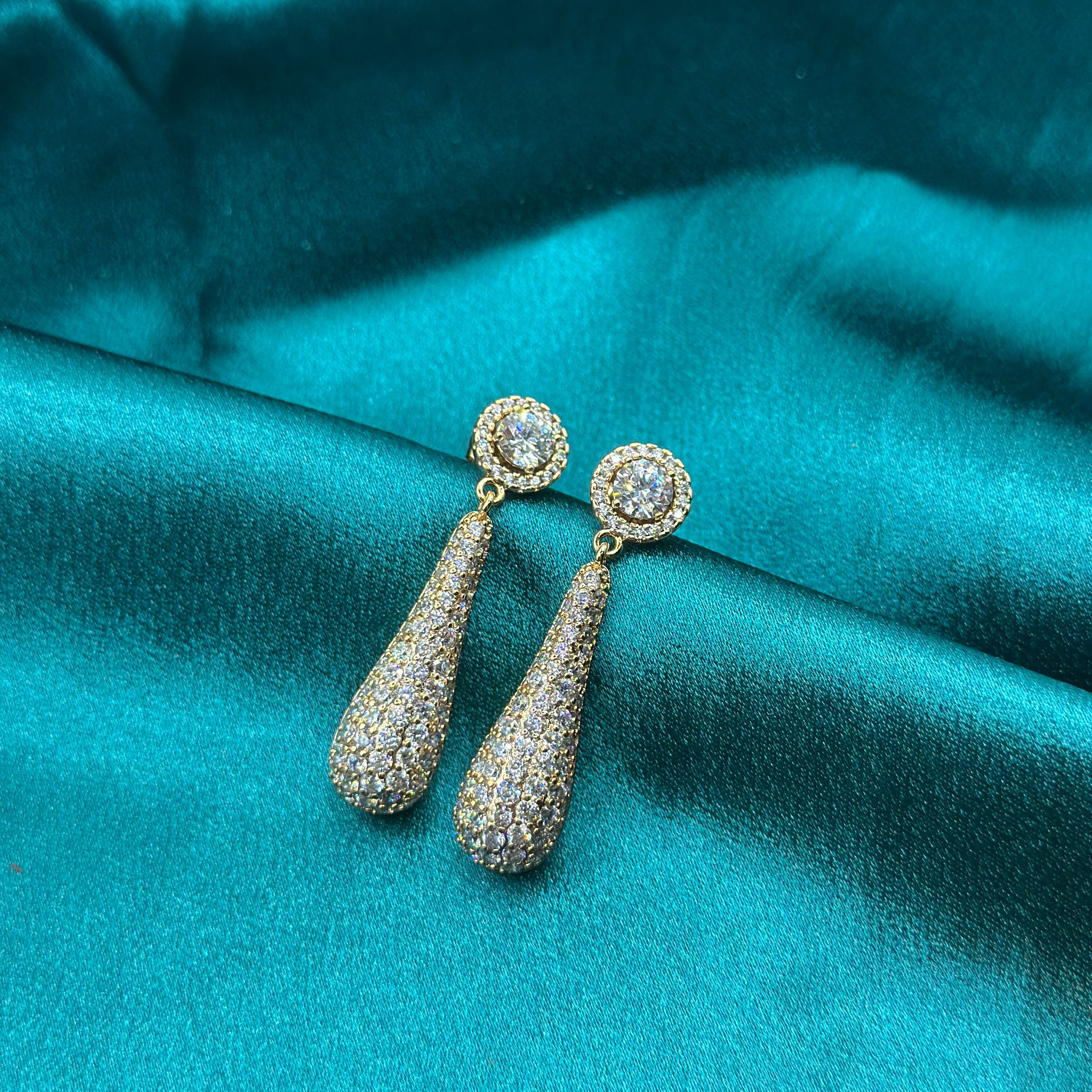 Zircon earrings