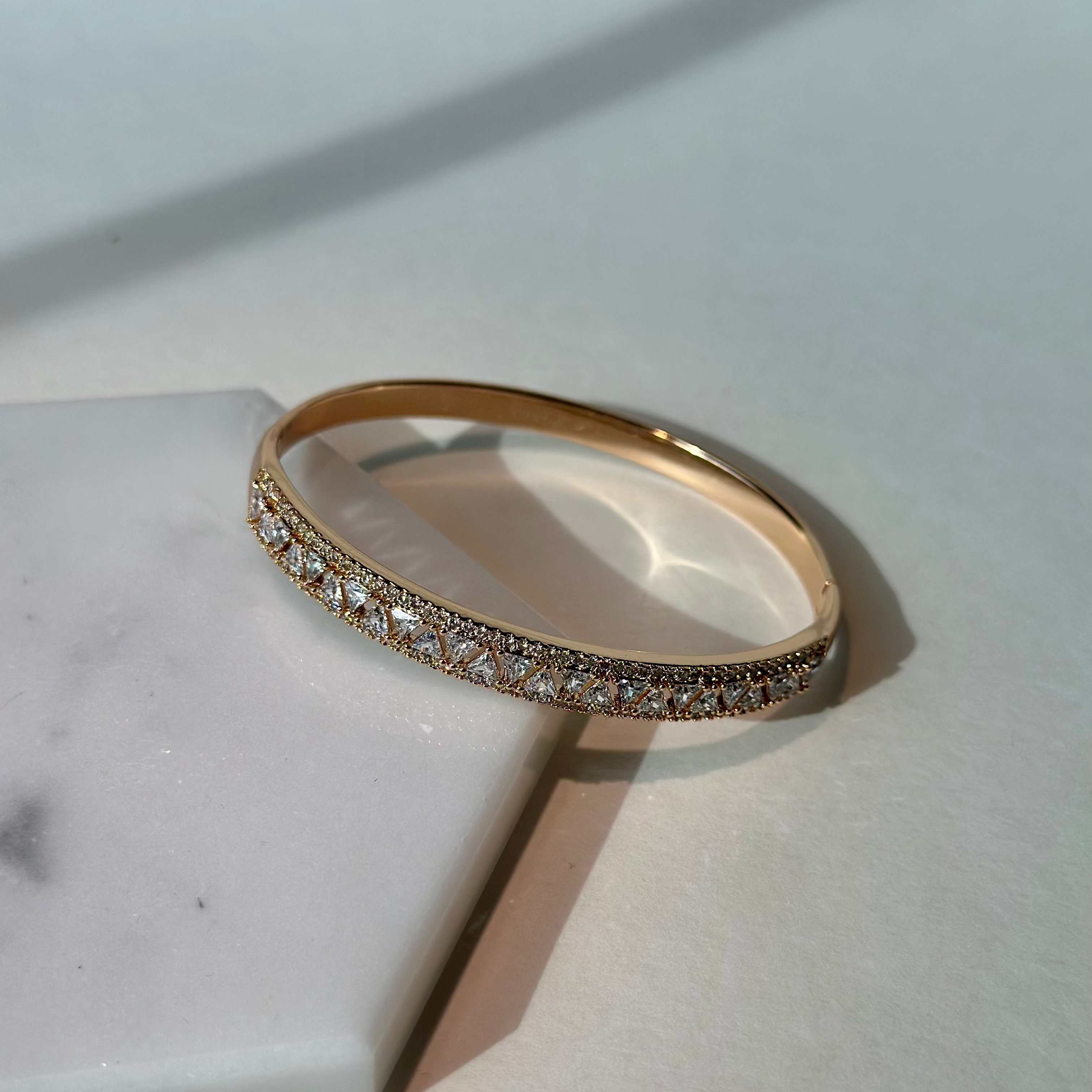SparkleStone  Openable Bangle (18K PVD Gold Plated)
