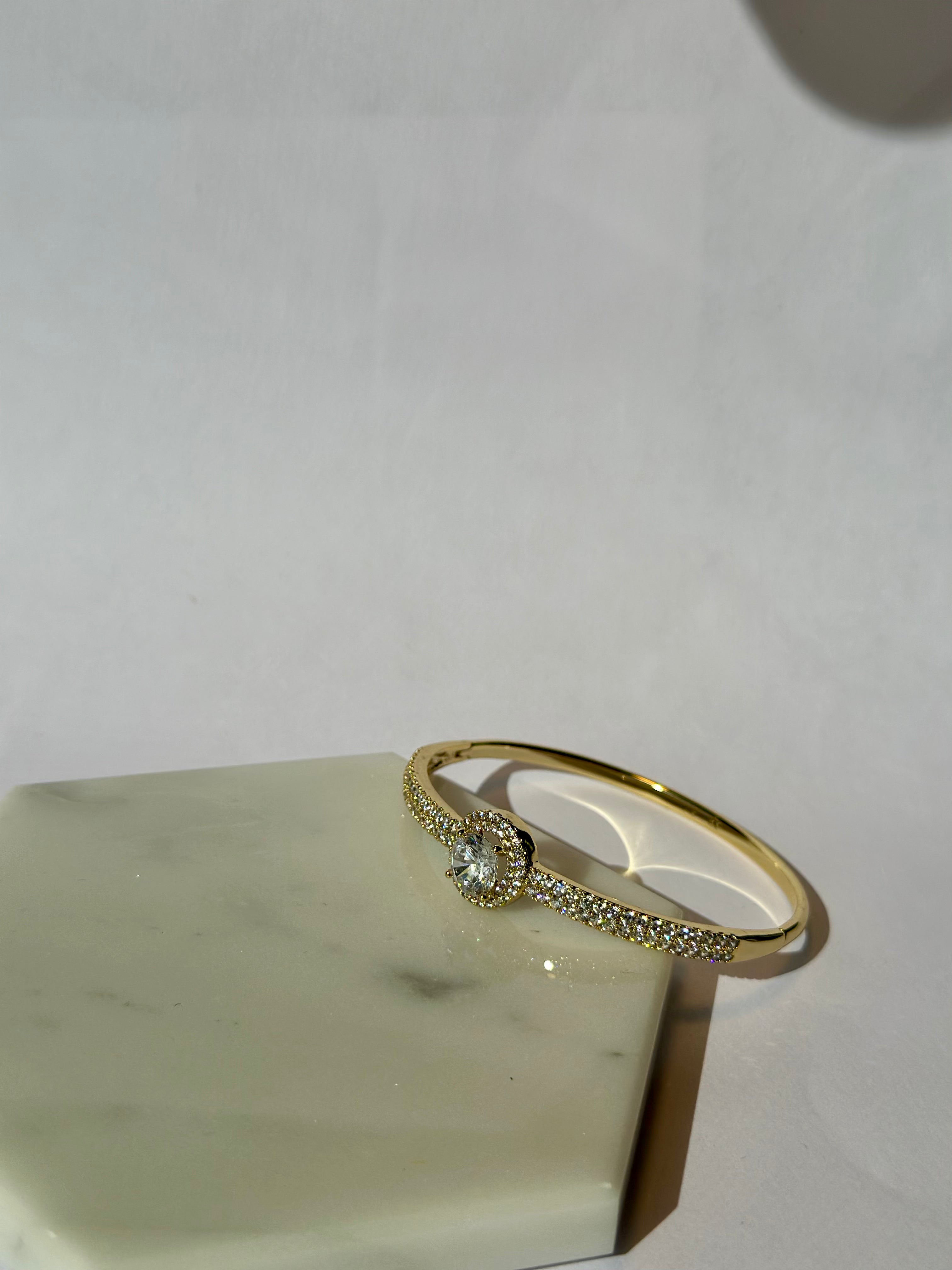 Luxury Zircon Bangle (14K PVD Gold Plated)