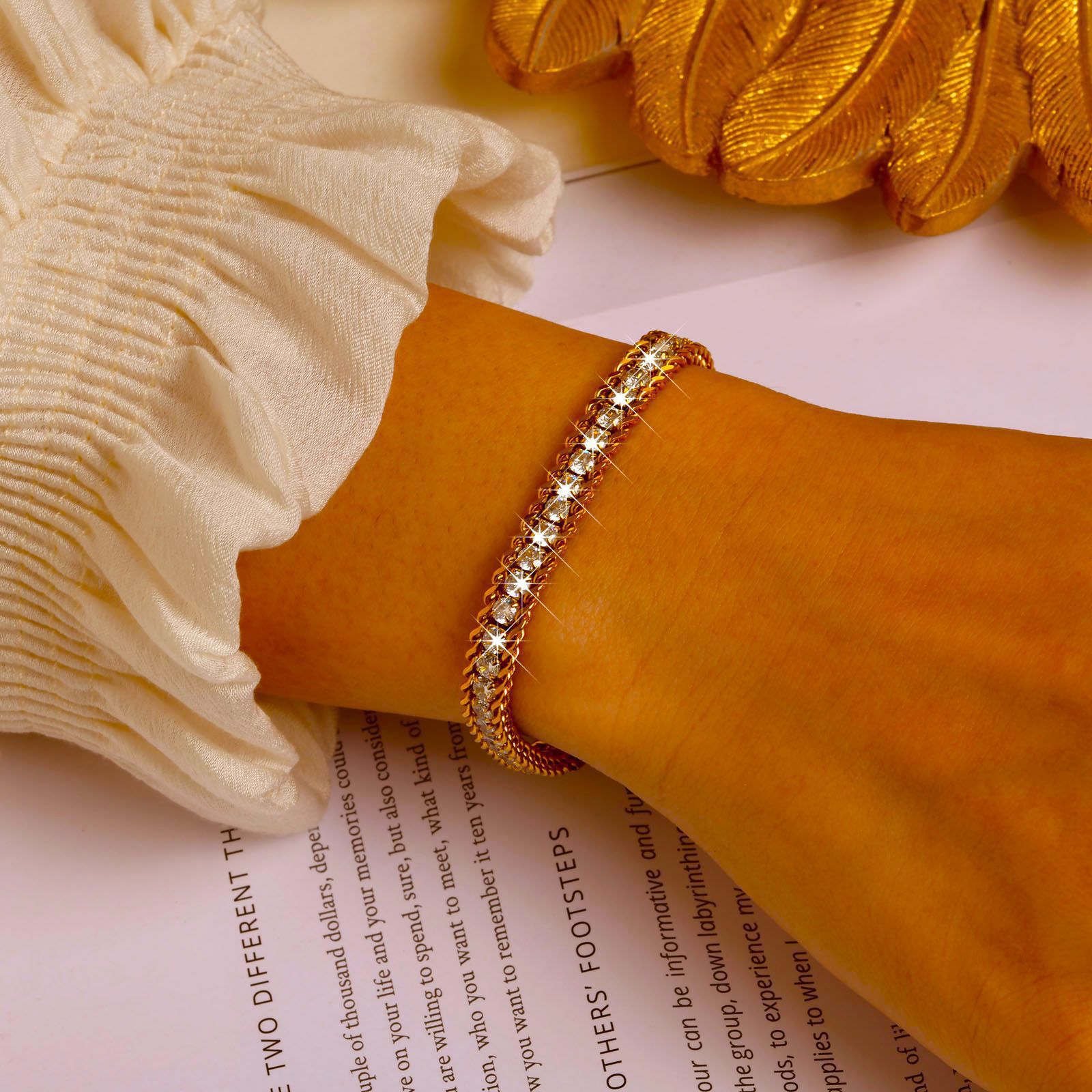 Gold Fleur Bracelet